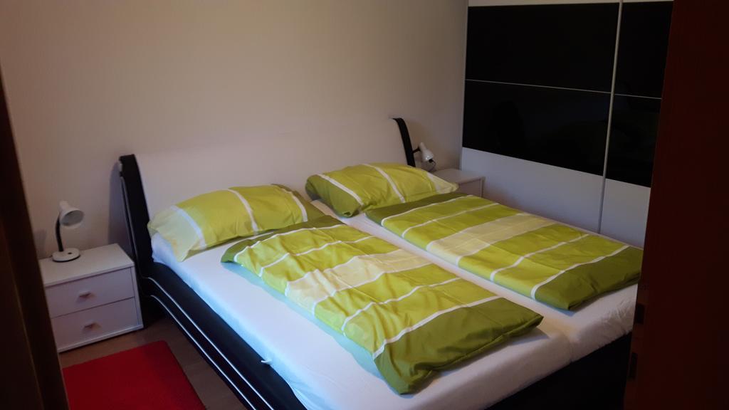 Radmani Apartments Пореч Екстериор снимка