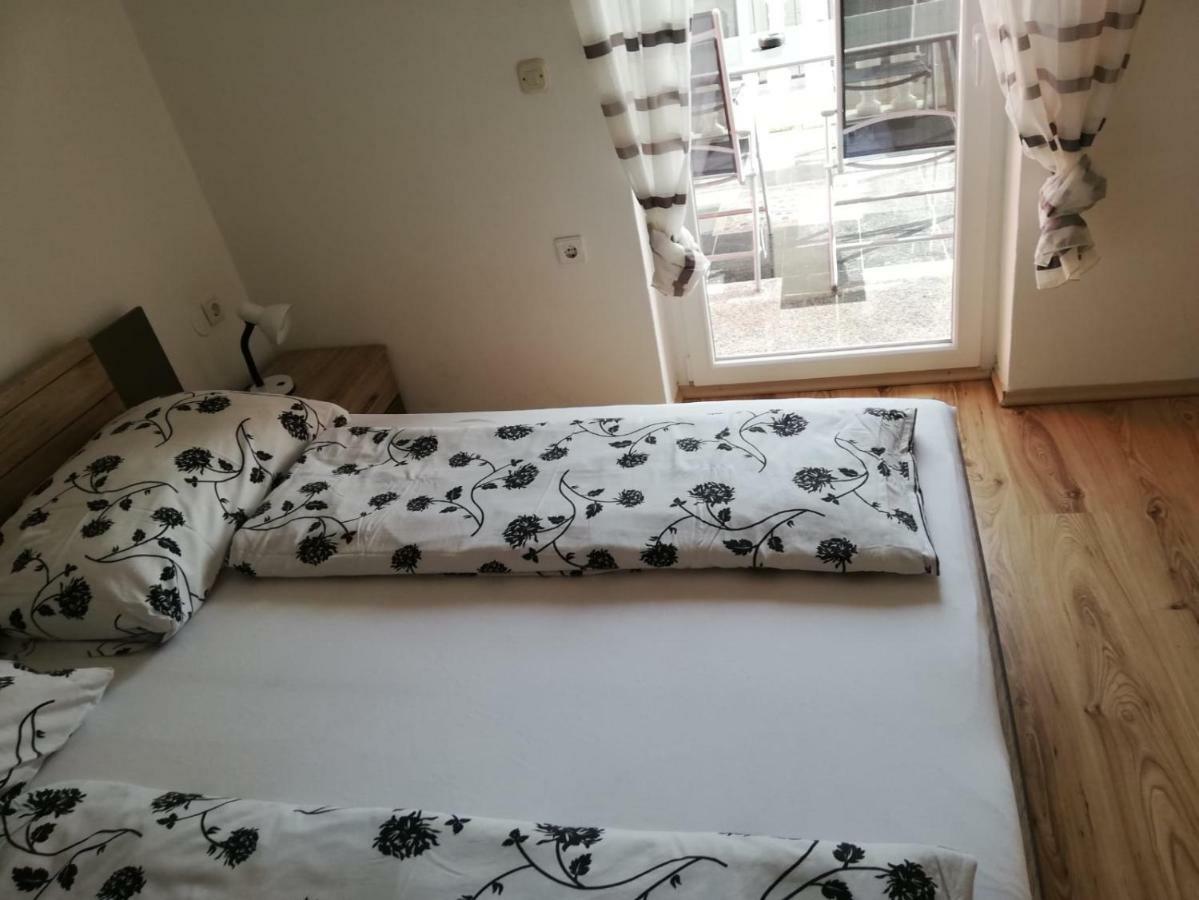 Radmani Apartments Пореч Стая снимка